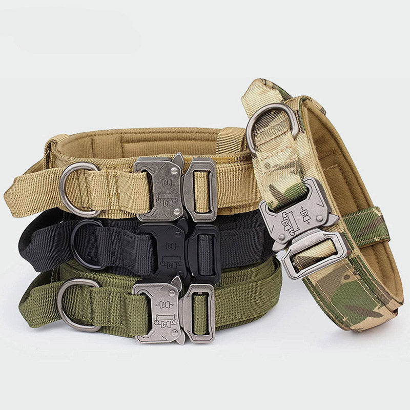 Tactical Dog Collar Thickened, Thick, and Strong Medium to Large Dog Neck Collar Golden Hair De Mu Traction Rope Chain